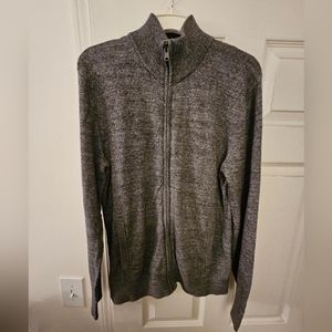 Men's GAP zip up sweater